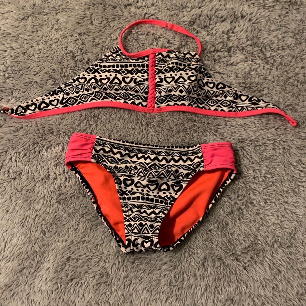 NWOT girls bikini size 6-7
